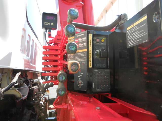Isuzu Forward 11