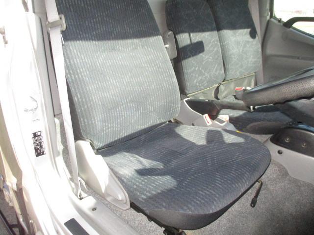 Toyota Toyoace 11