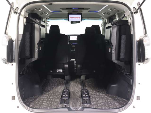Toyota Vellfire 10