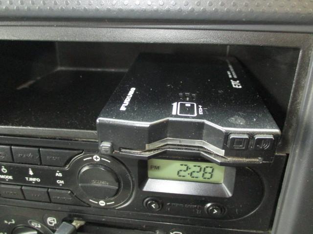 Isuzu Elf 12