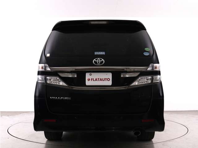 Toyota Vellfire 8