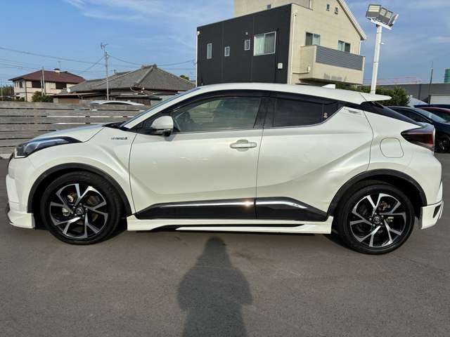 Toyota C-HR 11