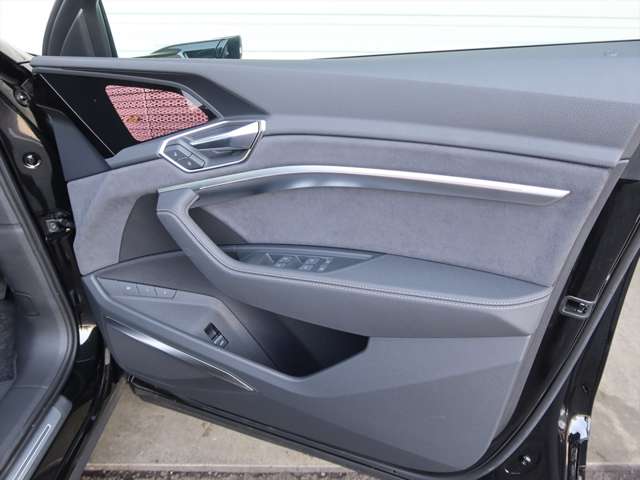 Audi e-tron 10