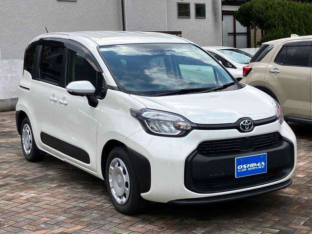 Toyota Sienta 12