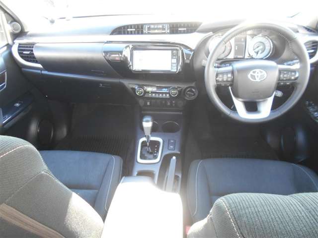 Toyota Hilux 10