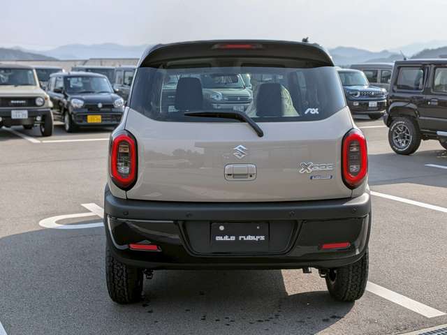 Suzuki XBEE 10