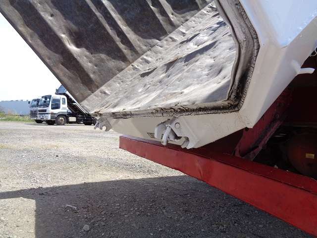 Mitsubishi Fuso Super Great 10
