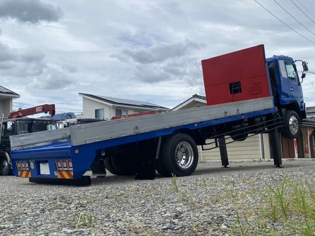 UD Trucks Condor 2