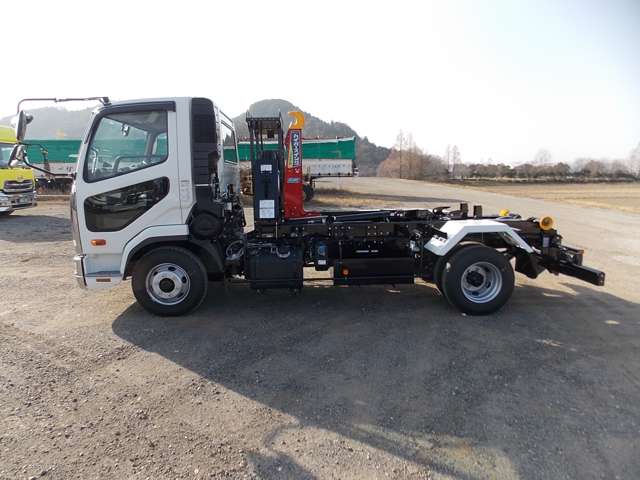 Mitsubishi Fuso Fighter 8