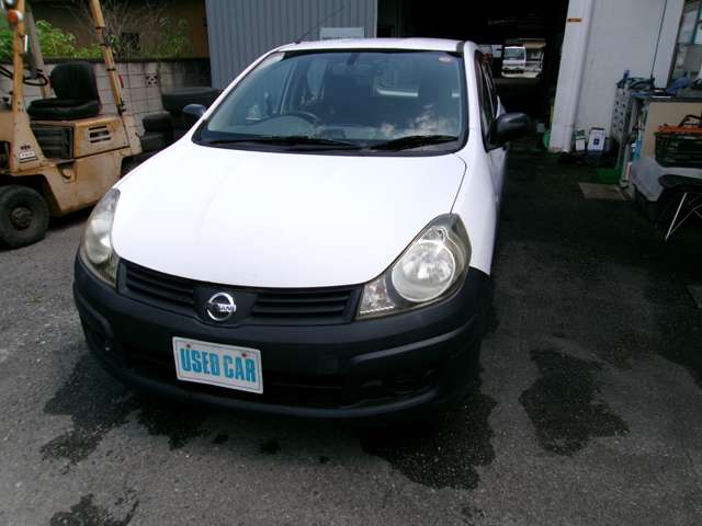 Nissan AD 2