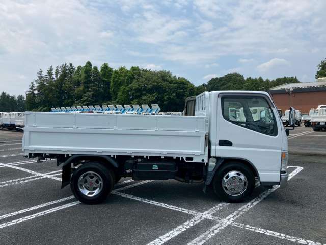 Mitsubishi Fuso Canter 4