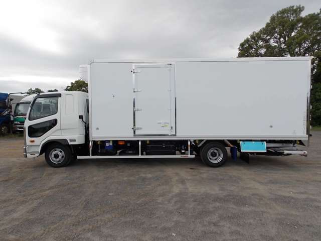 Mitsubishi Fuso Fighter 8
