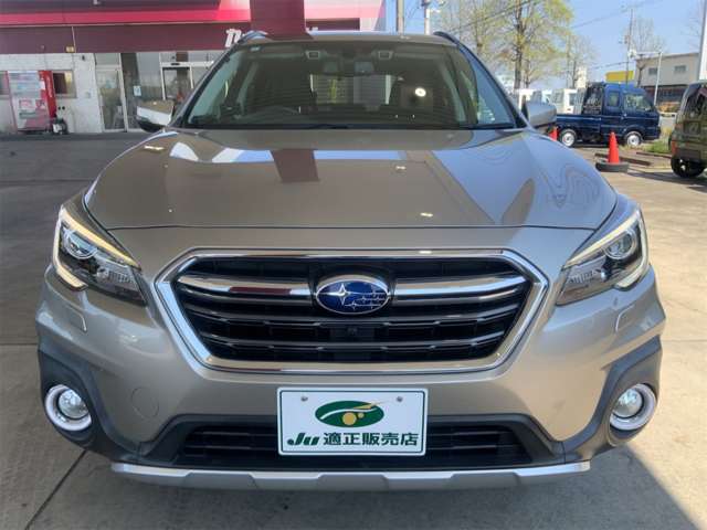 Subaru Legacy Outback 5