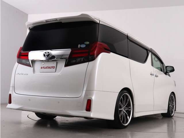 Toyota Alphard 10