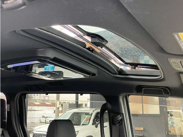Toyota Voxy 7