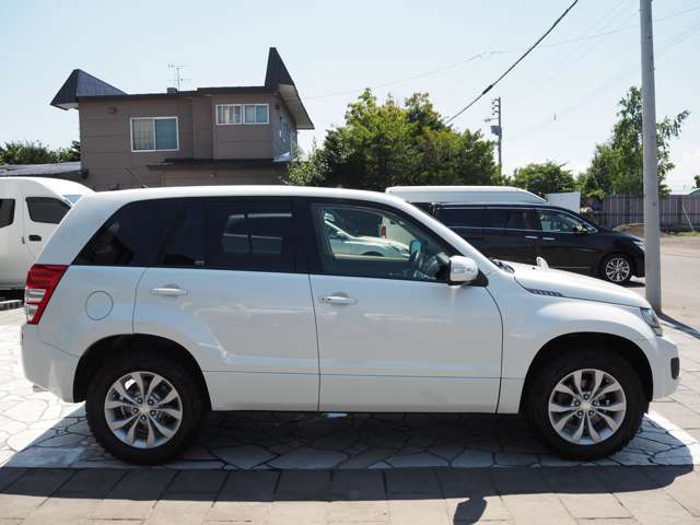 Suzuki Escudo 7
