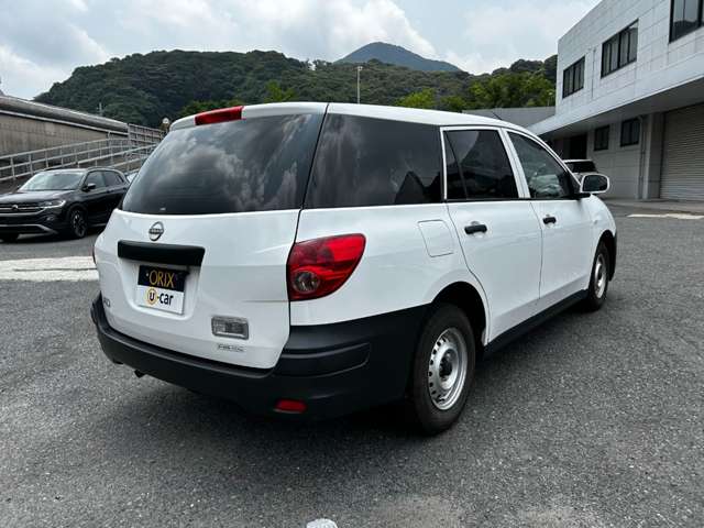 Nissan AD 3