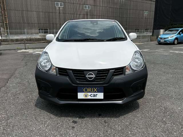 Nissan AD 4