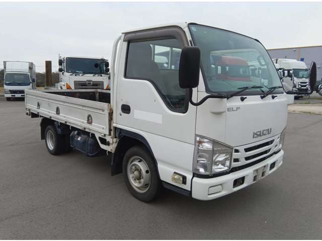 Isuzu Elf 8