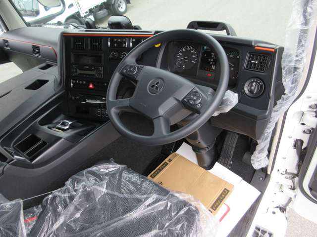 Mitsubishi Fuso Super Great 10