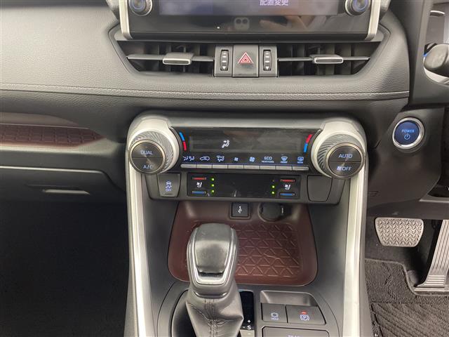 Toyota RAV4 9