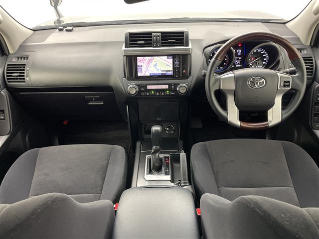 Toyota Land Cruiser Prado 7