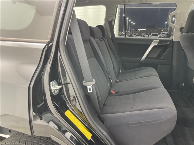 Toyota Land Cruiser Prado 9