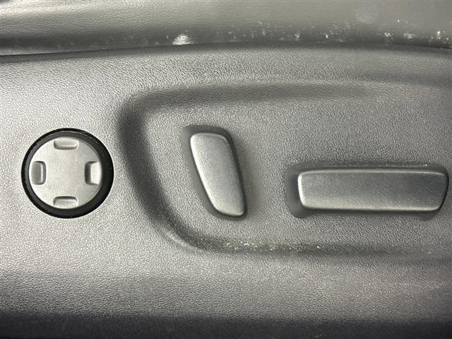 Toyota Harrier 11