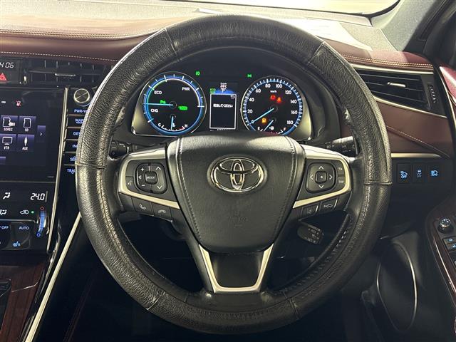 Toyota Harrier 12