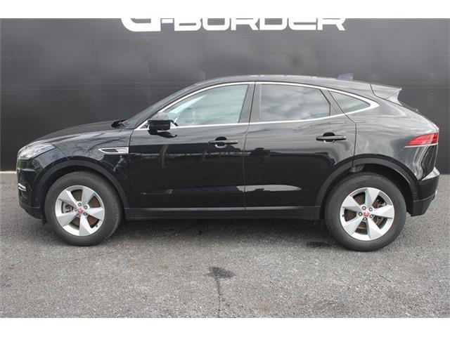 Jaguar E-Pace 10