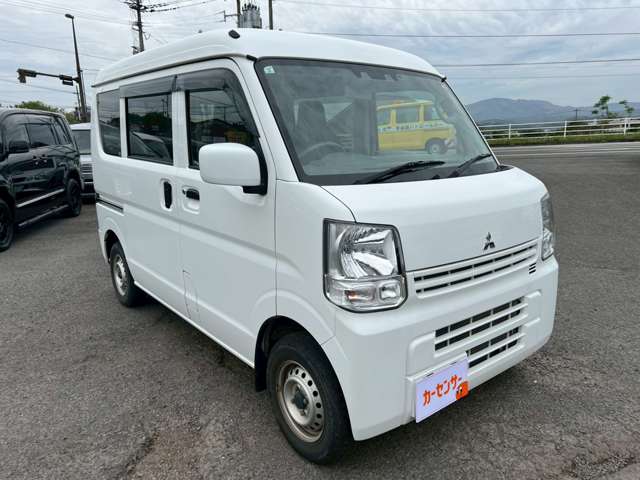 Mitsubishi Minicab Van 6