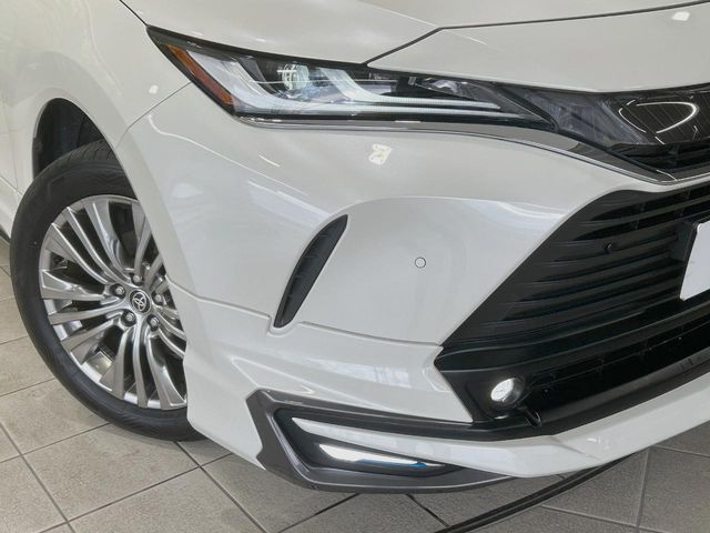 Toyota Harrier 12