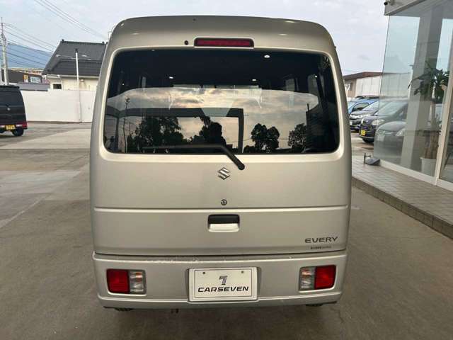 Suzuki Every 9
