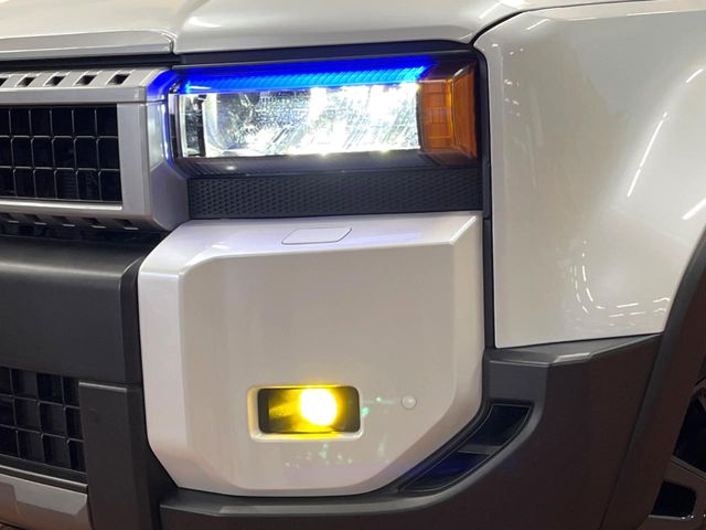 Toyota Land Cruiser 250 12