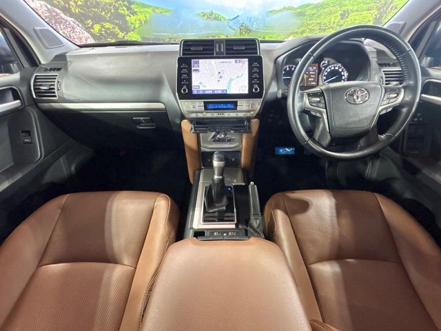 Toyota Land Cruiser Prado 2