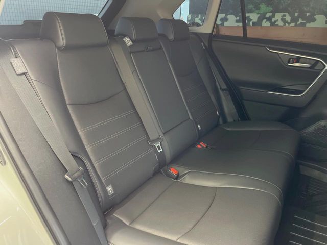Toyota RAV4 9
