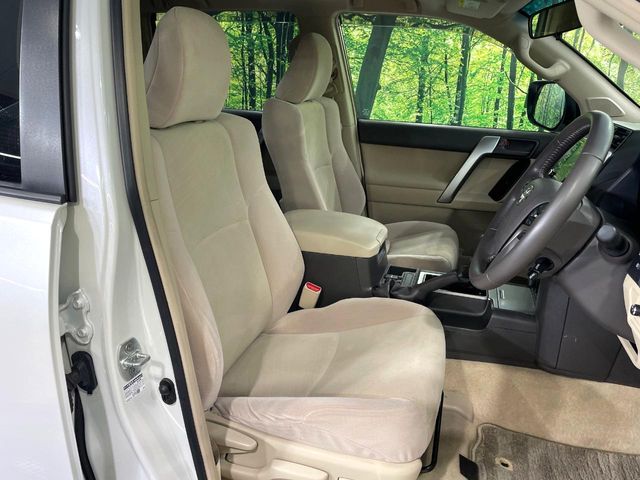 Toyota Land Cruiser Prado 8