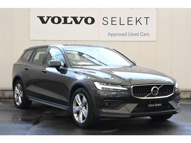 Volvo V60 Cross Country 5