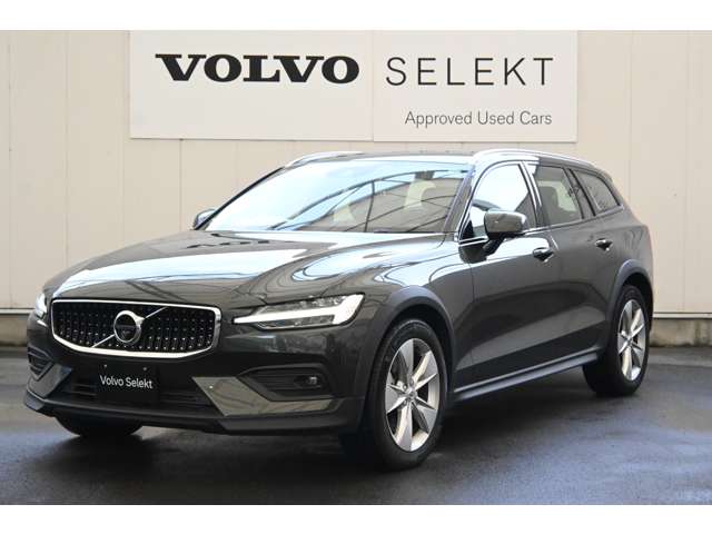 Volvo V60 Cross Country 6