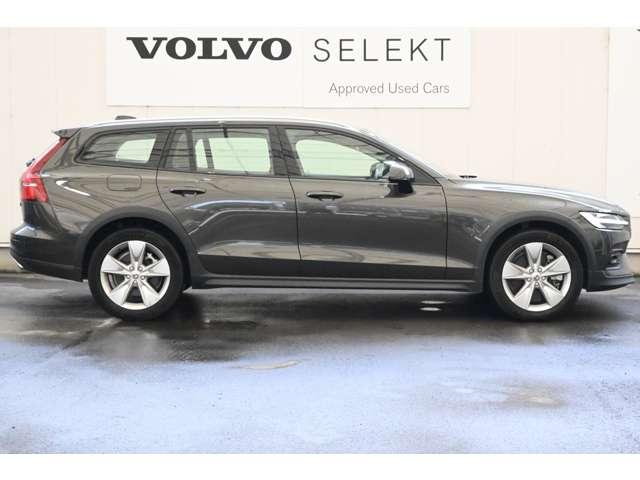 Volvo V60 Cross Country 9