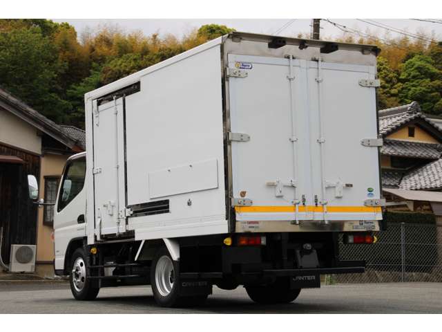 Mitsubishi Fuso Canter 6