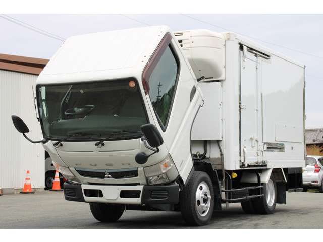 Mitsubishi Fuso Canter 9