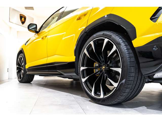 Lamborghini ウルス 12