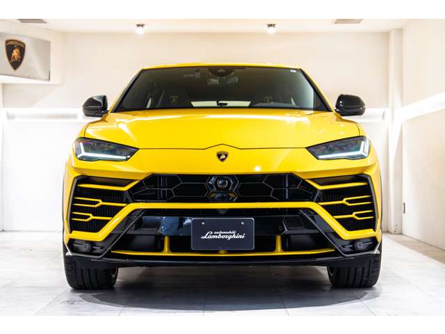 Lamborghini ウルス 5