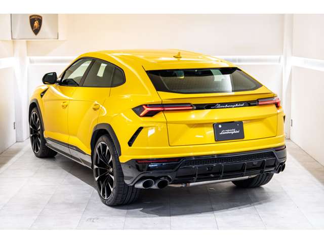 Lamborghini ウルス 6