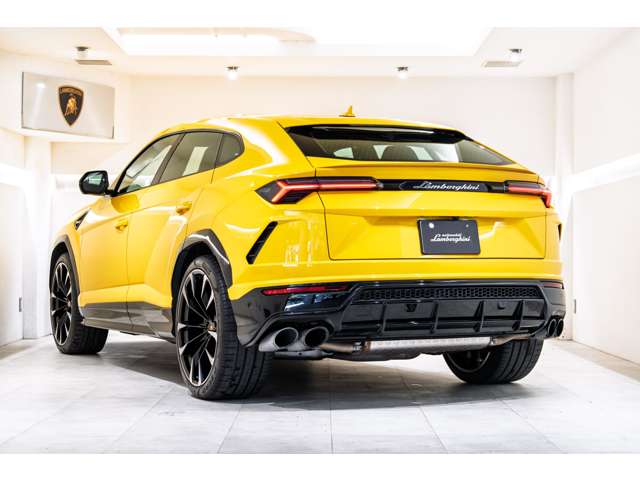 Lamborghini ウルス 7