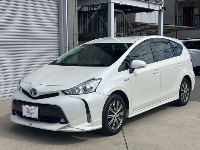 Toyota Prius α 6