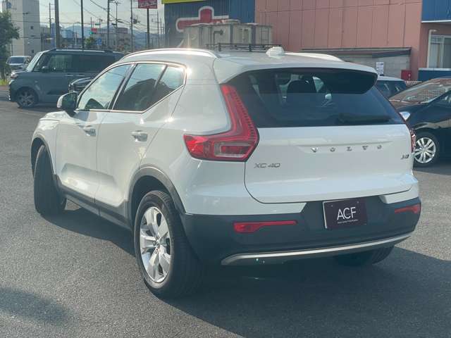 Volvo XC40 4