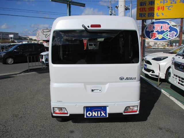 Daihatsu Atrai 12