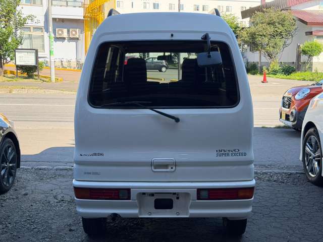 Mitsubishi Bravo 12